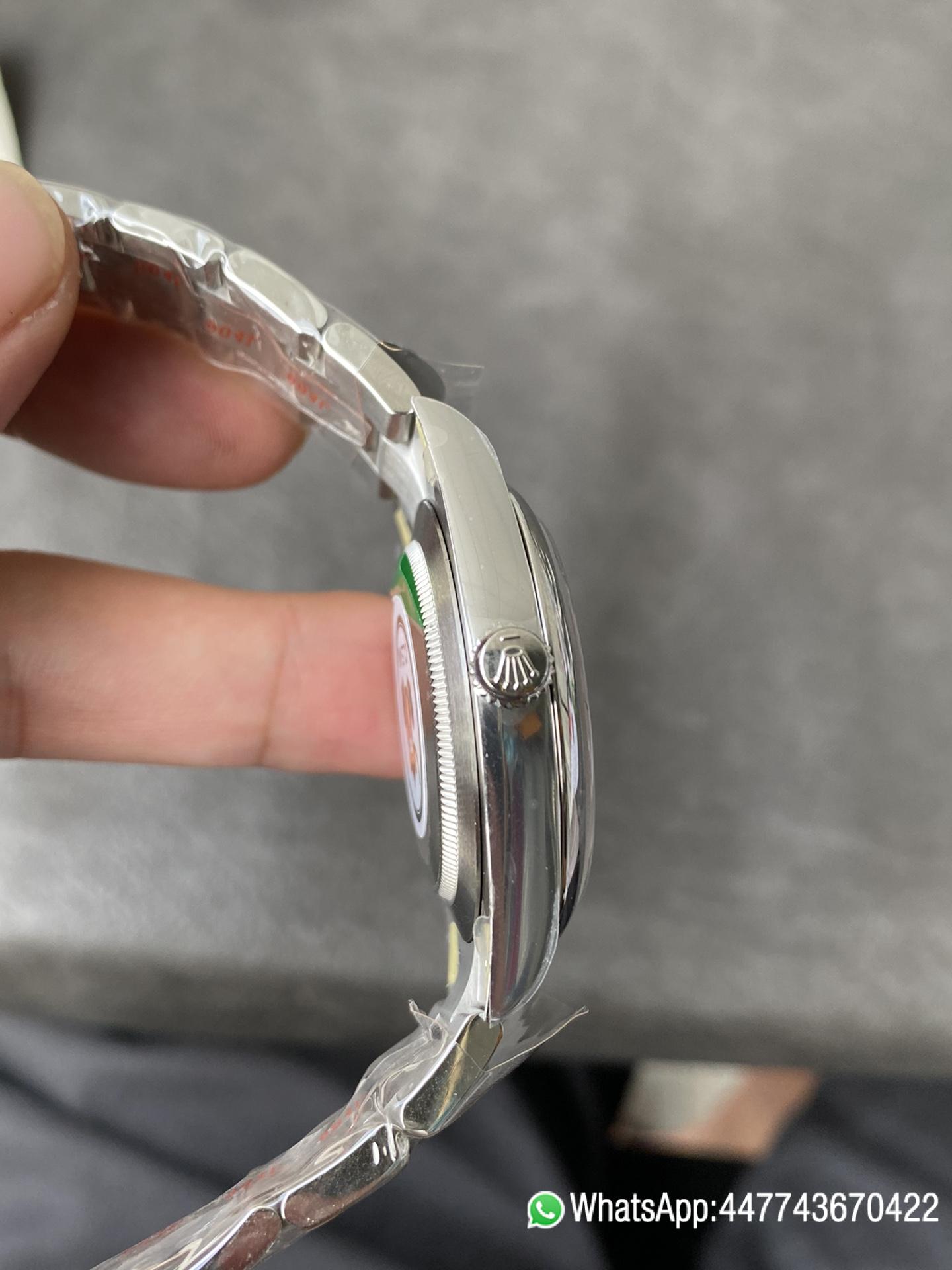 Super Clone Rolex Oyster Perpetual 124300 Blue Dial 41mm CF OP 904L OysterSteel Case Bracelet VR3230 Movement 06 Super Clone Rolex Oyster Perpetual 124300 Blue Dial 41mm CF OP 904L OysterSteel Case Bracelet VR3230 Movement 06