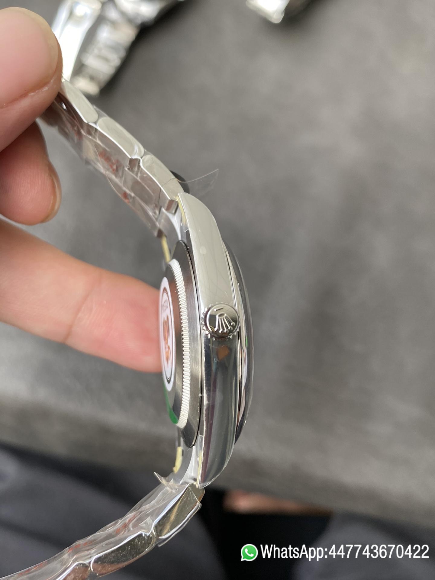 Super Clone Rolex Oyster Perpetual 124300 CP OP 41mm Green Dial 904L Steel VR3230 Movement 07 Super Clone Rolex Oyster Perpetual 124300 CP OP 41mm Green Dial 904L Steel VR3230 Movement 07