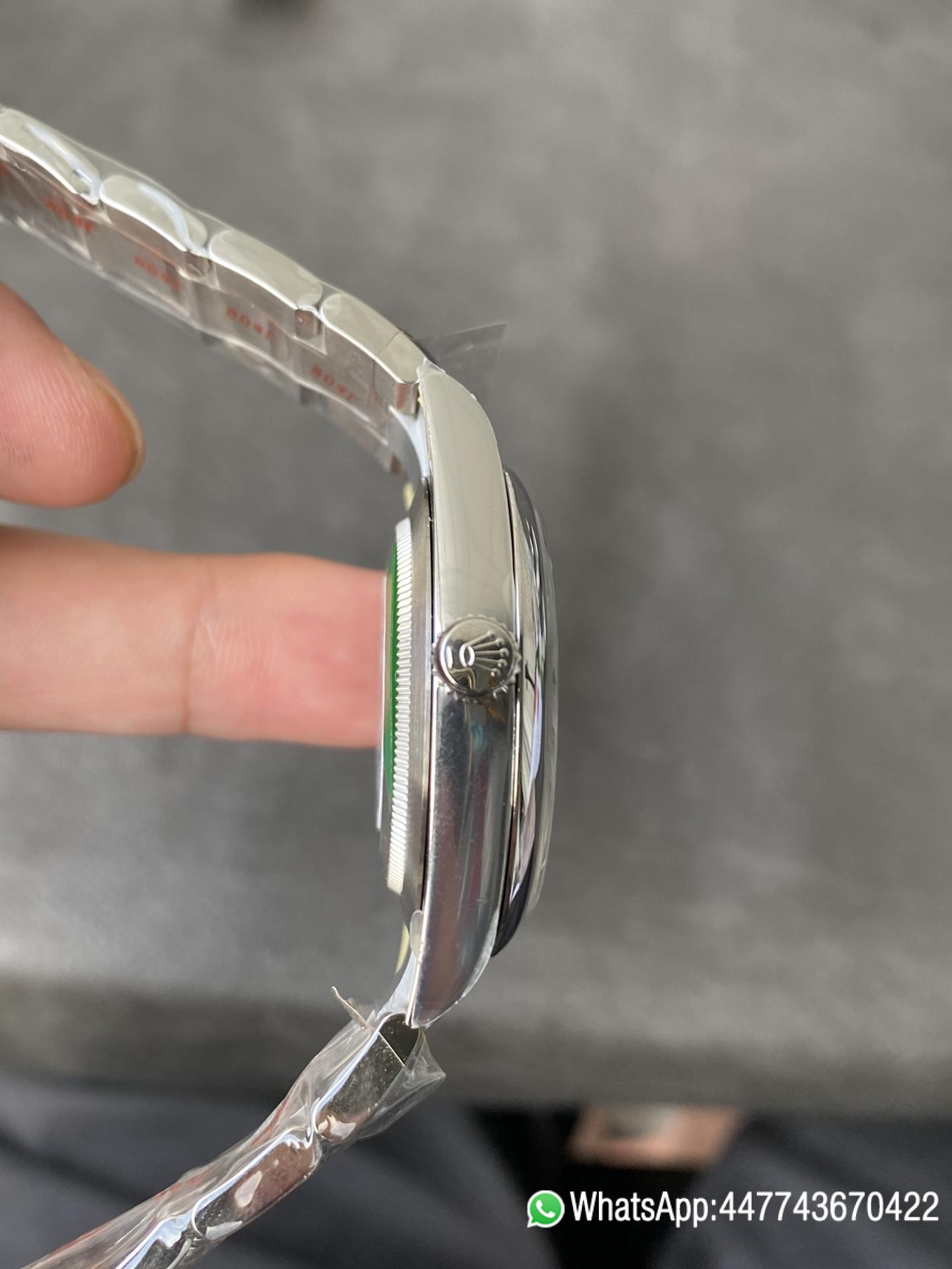 Super Clone Rolex Oyster Perpetual 124300 CP OP 41mm Silver Dial 904L Steel VR3230 Movement 06 Super Clone Rolex Oyster Perpetual 124300 CP OP 41mm Silver Dial 904L Steel VR3230 Movement 06
