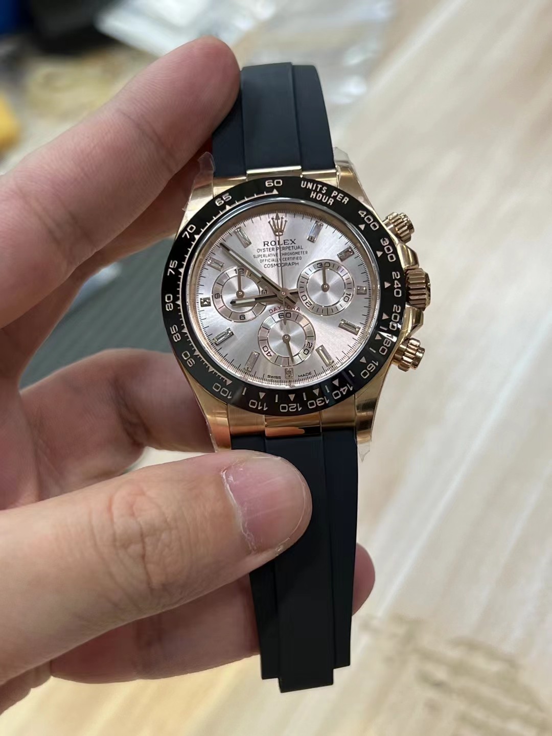 Victory Factory Daytona 116515 Role Gold Case Black Ceramic Bezel Sundust Set with Diamonds Dial Oystelflex Strap DD4130 Movement 01 Clean Factory Daytona 116515 Role Gold Case Black Ceramic Bezel Sundust Set with Diamonds Dial Oystelflex Strap DD4130 Movement 01