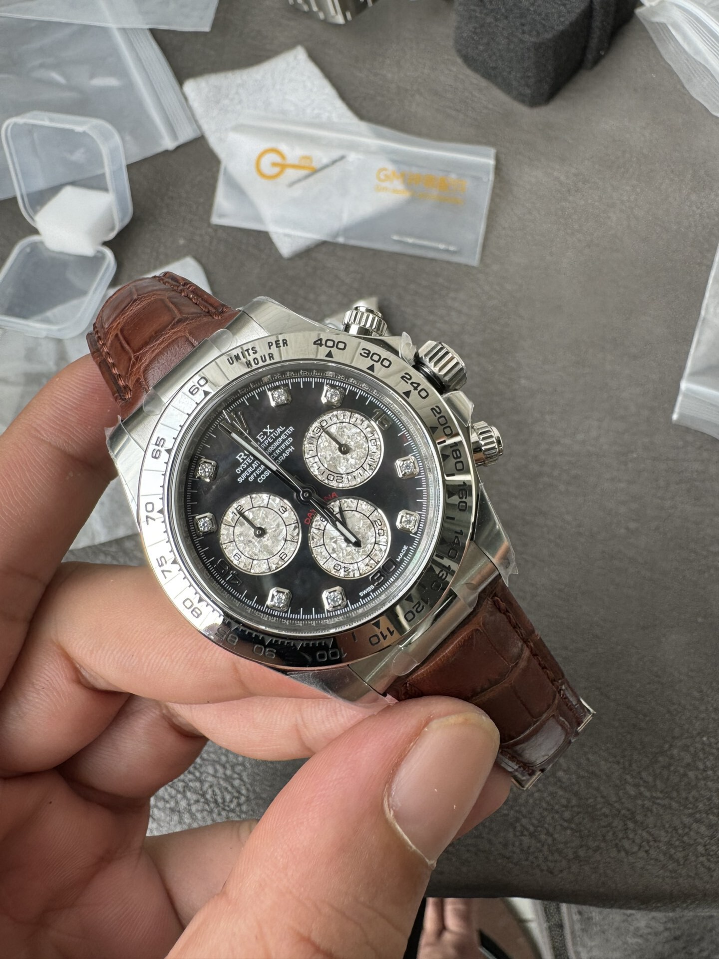 Victory Factory Daytona 116519 Tahitian MOP Dial with Diamonds Markers DD 4130 Movement Alligator Leather Strap 01 Clean Factory Daytona 116519 Tahitian MOP Dial with Diamonds Markers DD 4130 Movement Alligator Leather Strap 01