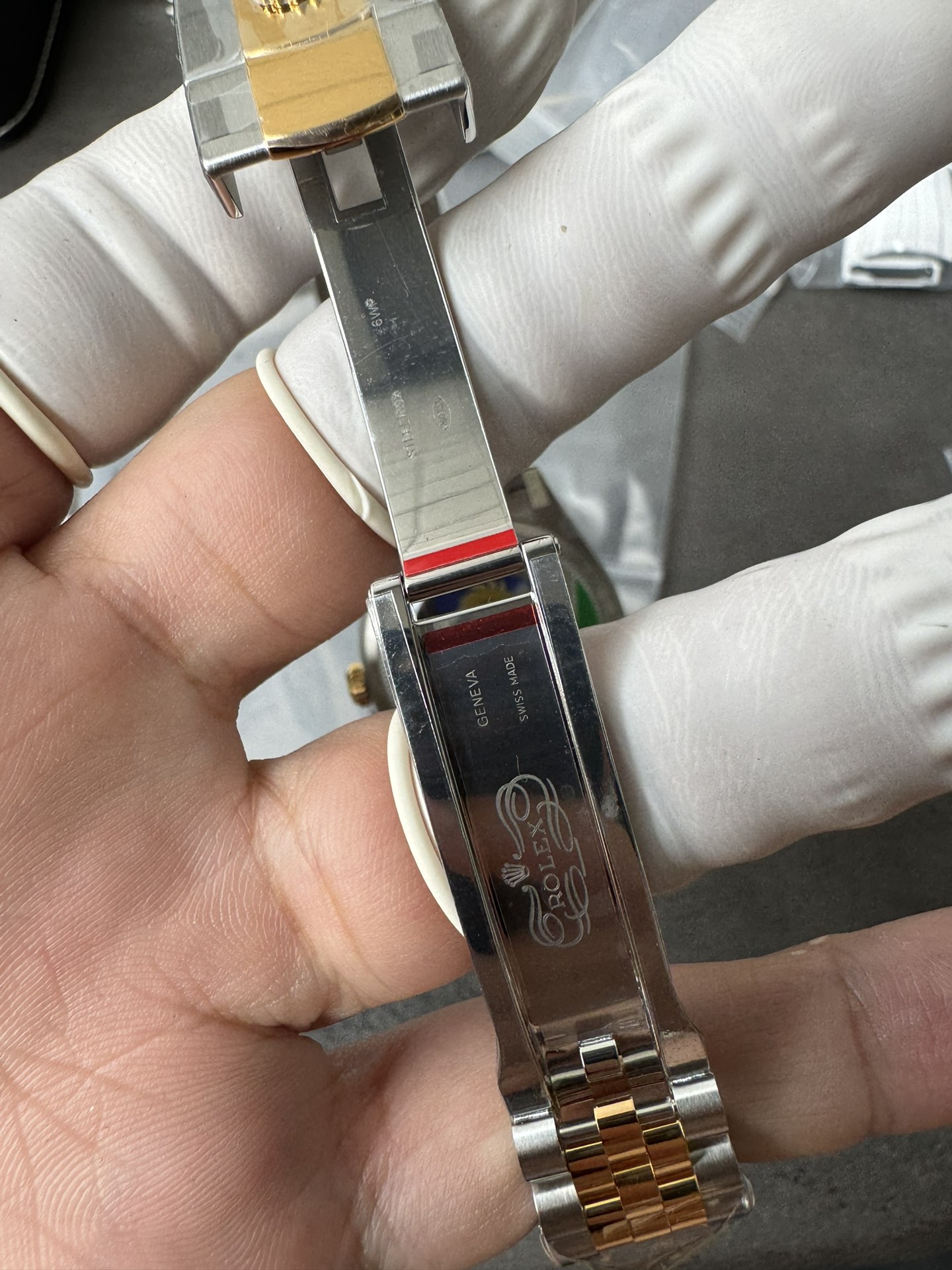 Victory Factory Rolex Datejust 36mm 126233 Yellow Gold Dial with Stick Markers Two Tone Yellow Gold Oystersteel Strap 08 Clean Factory Rolex Datejust 36mm 126233 Yellow Gold Dial with Stick Markers Two Tone Yellow Gold Oystersteel Strap 08