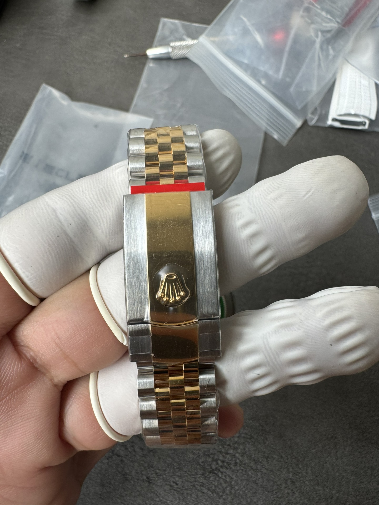 Victory Factory Rolex Datejust 36mm 126233 Yellow Gold Dial with Stick Markers Two Tone Yellow Gold Oystersteel Strap 09 Clean Factory Rolex Datejust 36mm 126233 Yellow Gold Dial with Stick Markers Two Tone Yellow Gold Oystersteel Strap 09