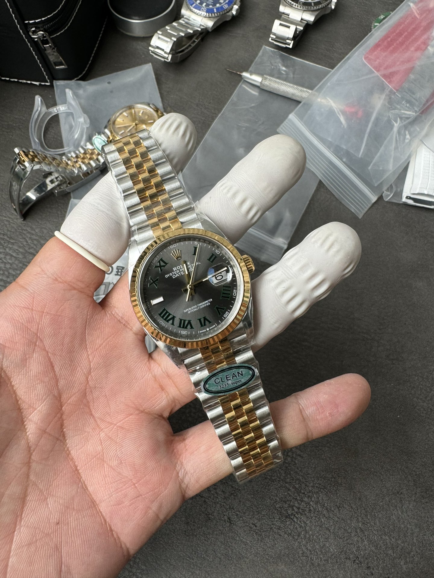 Victory Factory Rolex Datejust Wimbledon 36mm 126233 Grey Dial with Roma Markers Two Tone Yellow Gold Oystersteel Bracelet 11 Clean Factory Rolex Datejust Wimbledon 36mm 126233 Grey Dial with Roma Markers Two Tone Yellow Gold Oystersteel Bracelet 11