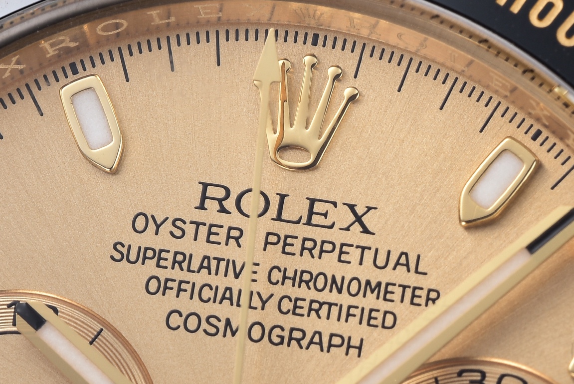 Victory Factory Rolex Daytona 116518LN 0042 Yellow Gold Dial and Case Black Ceramic Bezel Cal4130 Black Oyster Rubber Oysterflex Strap 03 Clean Factory Rolex Daytona 116518LN 0042 Yellow Gold Dial and Case Black Ceramic Bezel Cal4130 Black Oyster Rubber Oysterflex Strap 03