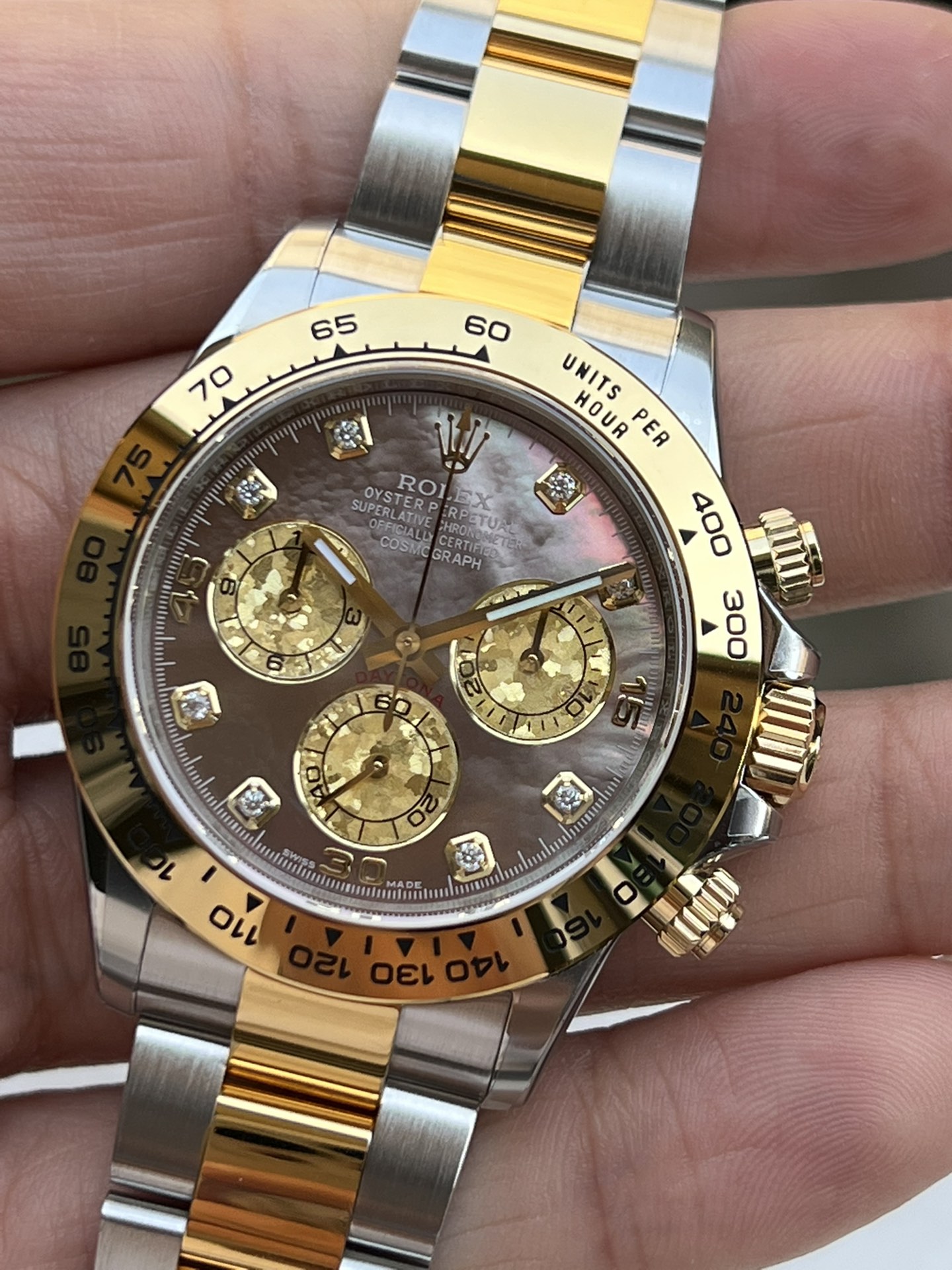Victory Factory Daytona 116503 Black Mother of Pearl Dial Diamond Hour Markers Yellow Gold Bezel Two Tone Bracelet DD4130 Movement 03 Clean Factory Daytona 116503 Black Mother of Pearl Dial Diamond Hour Markers Yellow Gold Bezel Two Tone Bracelet DD4130 Movement 03