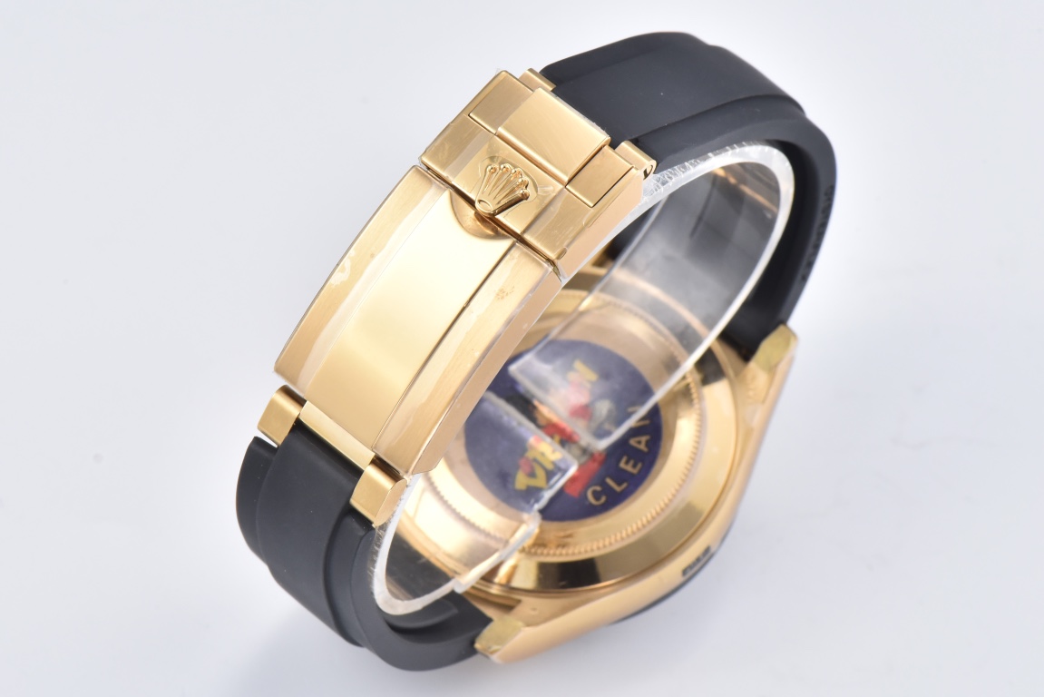 Victory Factory Daytona 116518LN Mother of Pearl Dial with Diamond Hour Markers Yellow Gold Case Oysterflex DD4130 Caliber 09 Clean Factory Daytona 116518LN Mother of Pearl Dial with Diamond Hour Markers Yellow Gold Case Oysterflex DD4130 Caliber 09