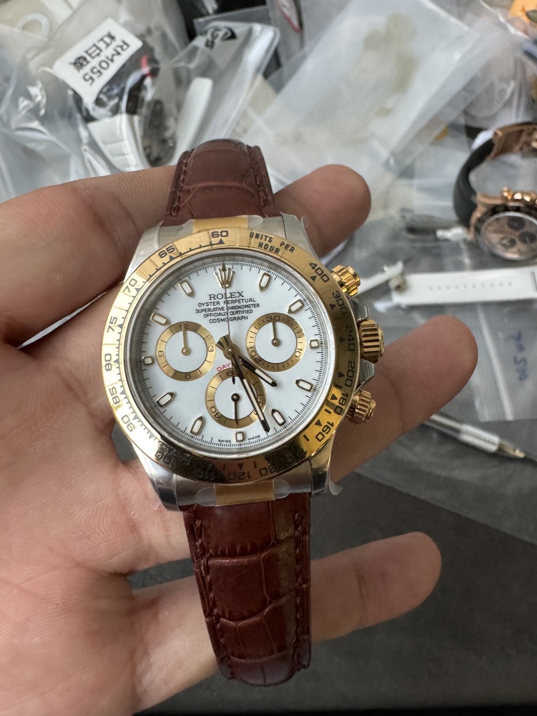 Victory Factory Watch Daytoan 116503 White Dial Yellow Gold Bezel 904L Steel Case Alligator Strap DD4130 Movement 06 Clean Factory Watch Daytoan 116503 White Dial Yellow Gold Bezel 904L Steel Case Alligator Strap DD4130 Movement 06