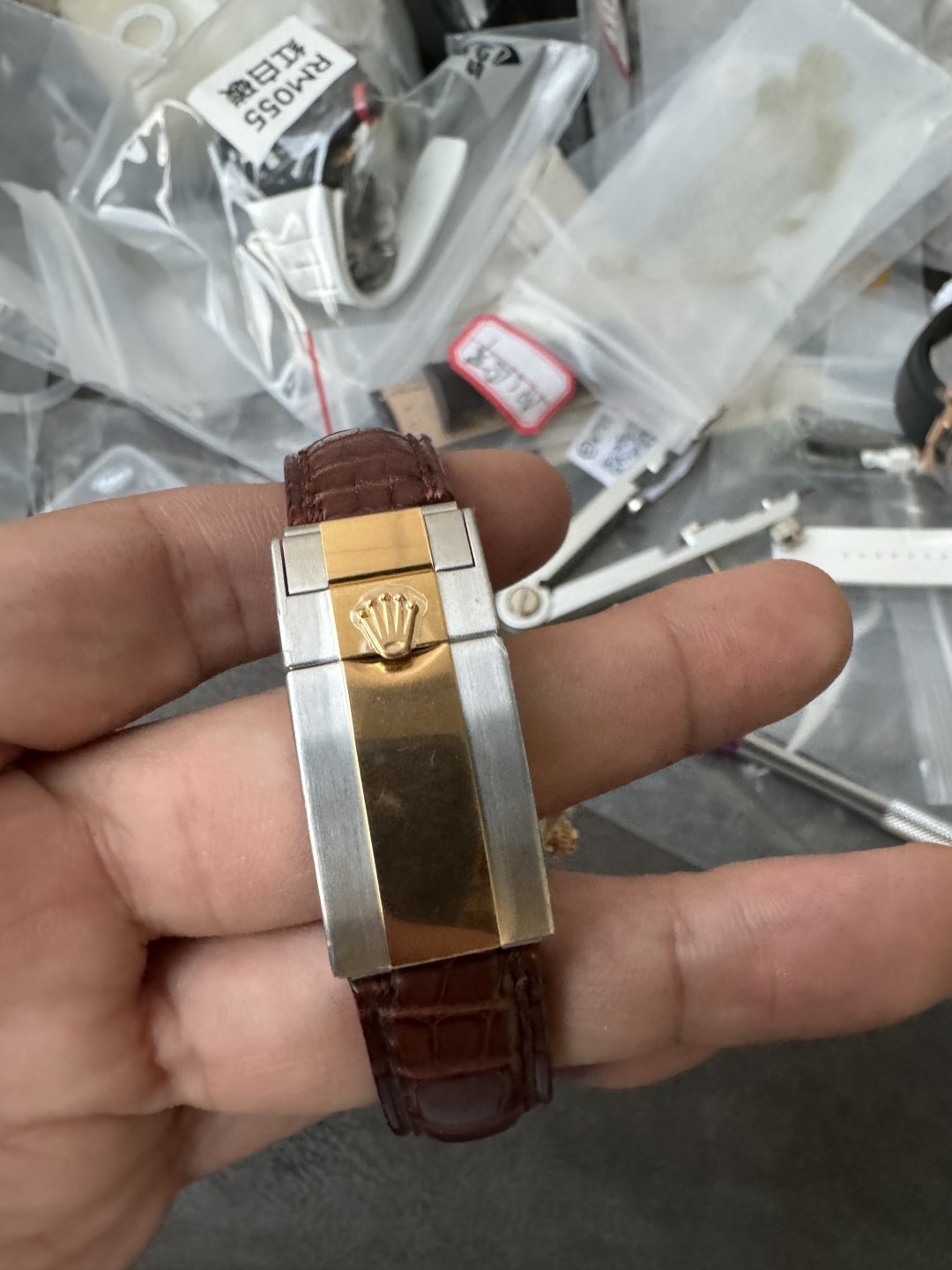 Victory Factory Watch Daytoan 116503 White Dial Yellow Gold Bezel 904L Steel Case Alligator Strap DD4130 Movement 17 Clean Factory Watch Daytoan 116503 White Dial Yellow Gold Bezel 904L Steel Case Alligator Strap DD4130 Movement 17