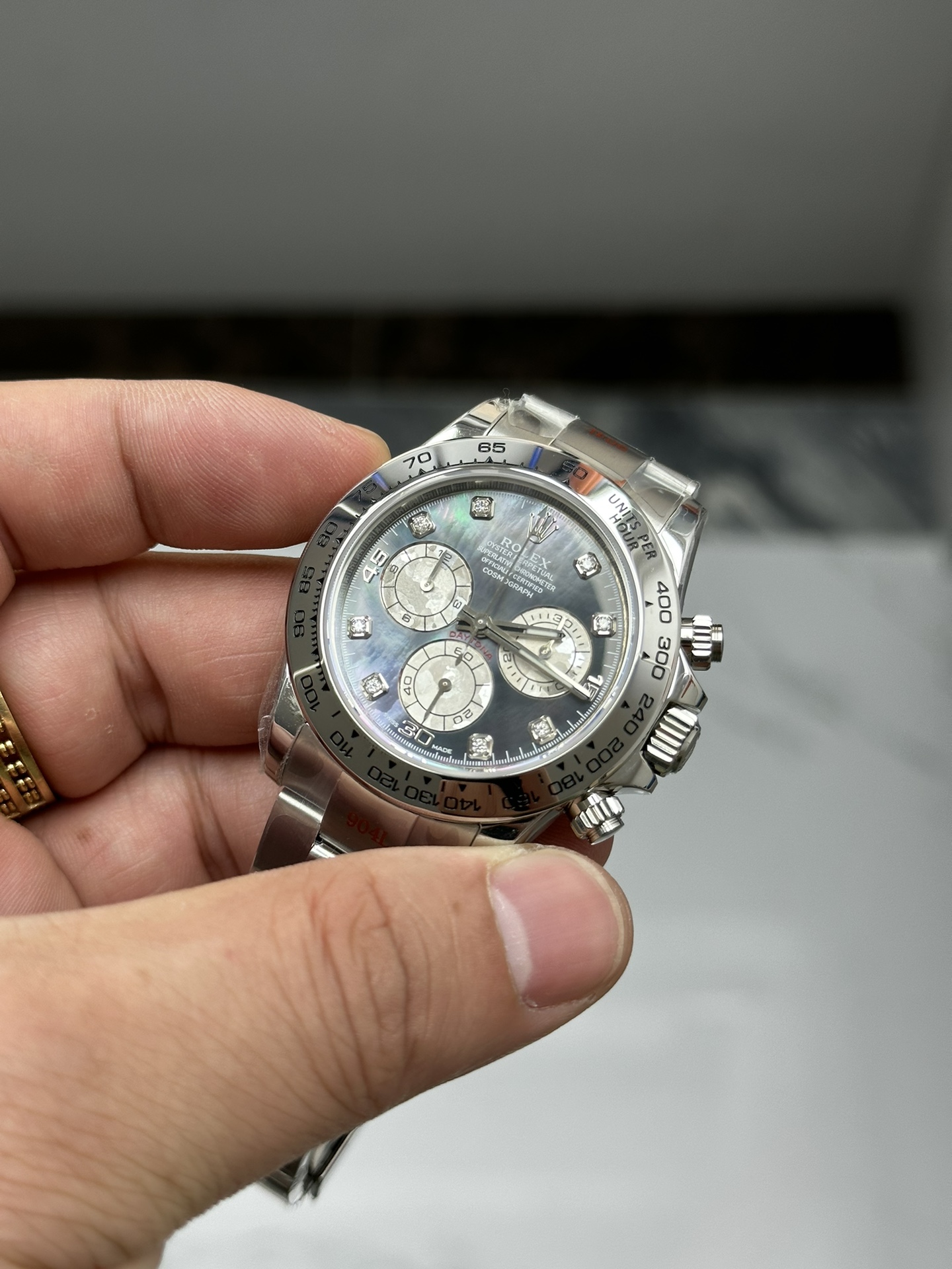 Victory Factory Watch Daytona 116509 Black Mother of Pearl Dial Diamond Hors Markers SuperClone 4130 Movement 04 Clean Factory Watch Daytona 116509 Black Mother of Pearl Dial Diamond Hors Markers SuperClone 4130 Movement 04