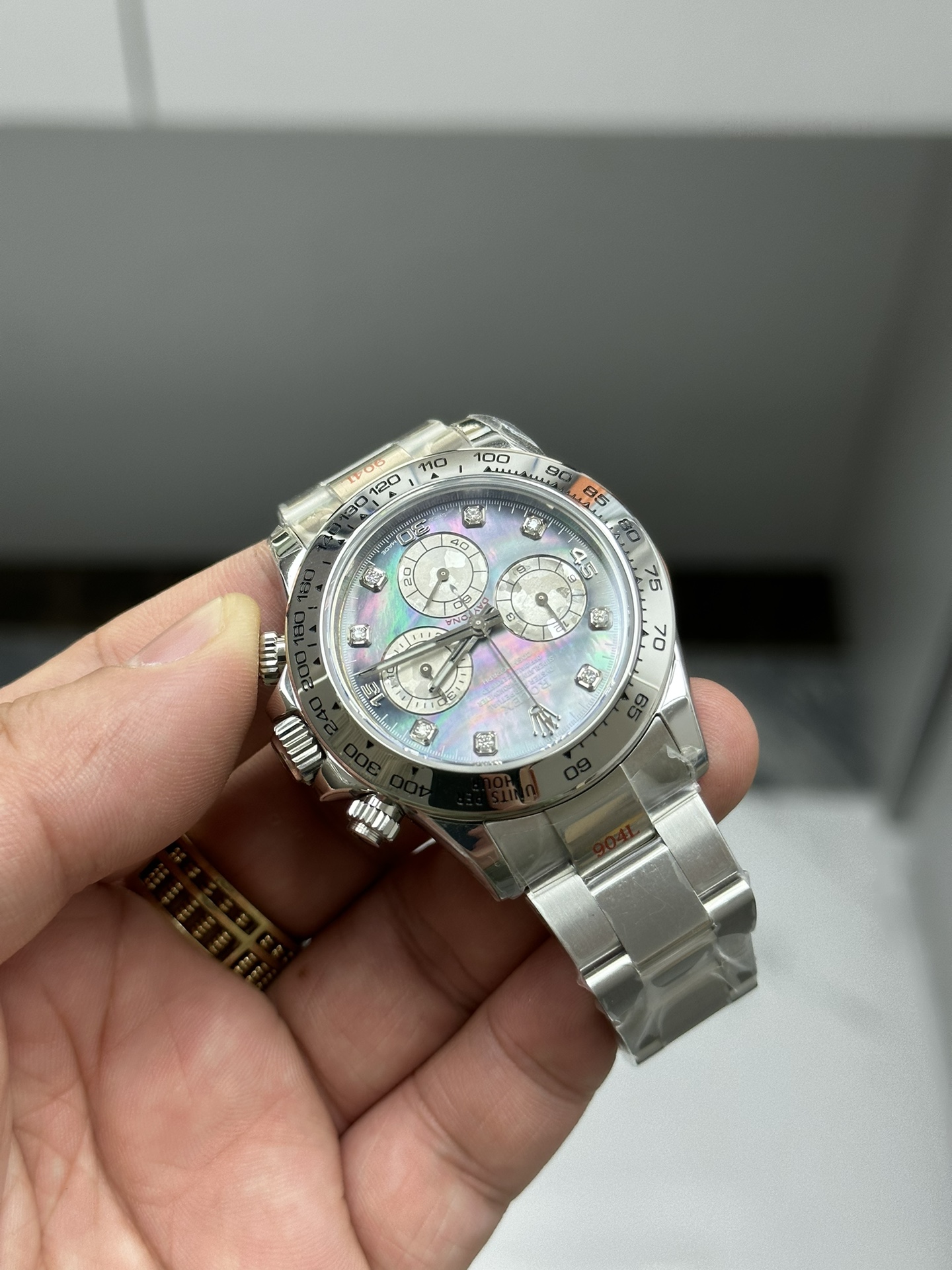 Victory Factory Watch Daytona 116509 Black Mother of Pearl Dial Diamond Hors Markers SuperClone 4130 Movement 05 Clean Factory Watch Daytona 116509 Black Mother of Pearl Dial Diamond Hors Markers SuperClone 4130 Movement 05