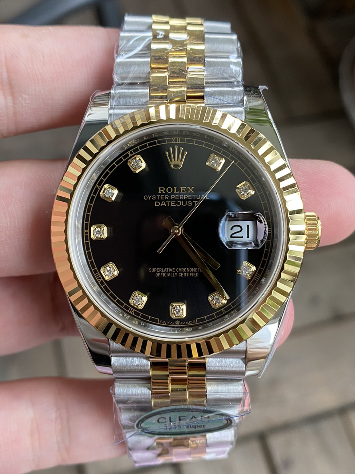 Victory Factory Watch Datejust 36 126233 Black Dial Diamond Hour Markers Yellow Gold Bezel Two Tone Jubilee Bracelet 3235 Caliber 00 Clean Factory Watch Datejust 36 126233 Black Dial Diamond Hour Markers Yellow Gold Bezel Two Tone Jubilee Bracelet 3235 Caliber 00
