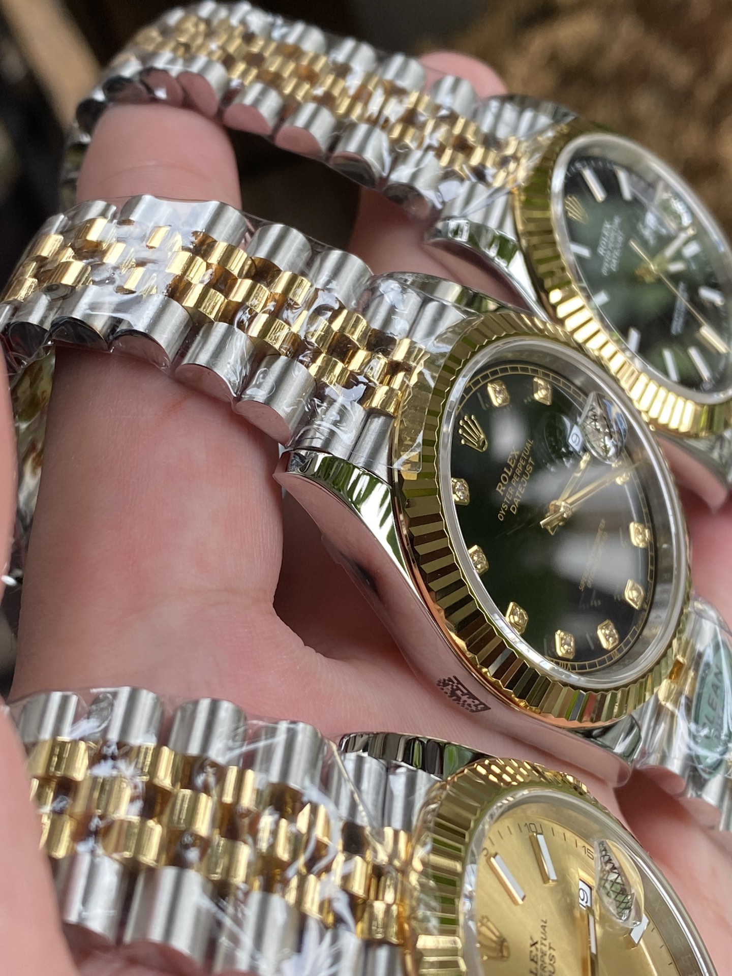 Victory Factory Watch Datejust 36 126233 Black Dial Diamond Hour Markers Yellow Gold Bezel Two Tone Jubilee Bracelet 3235 Caliber 14 Clean Factory Watch Datejust 36 126233 Black Dial Diamond Hour Markers Yellow Gold Bezel Two Tone Jubilee Bracelet 3235 Caliber 14