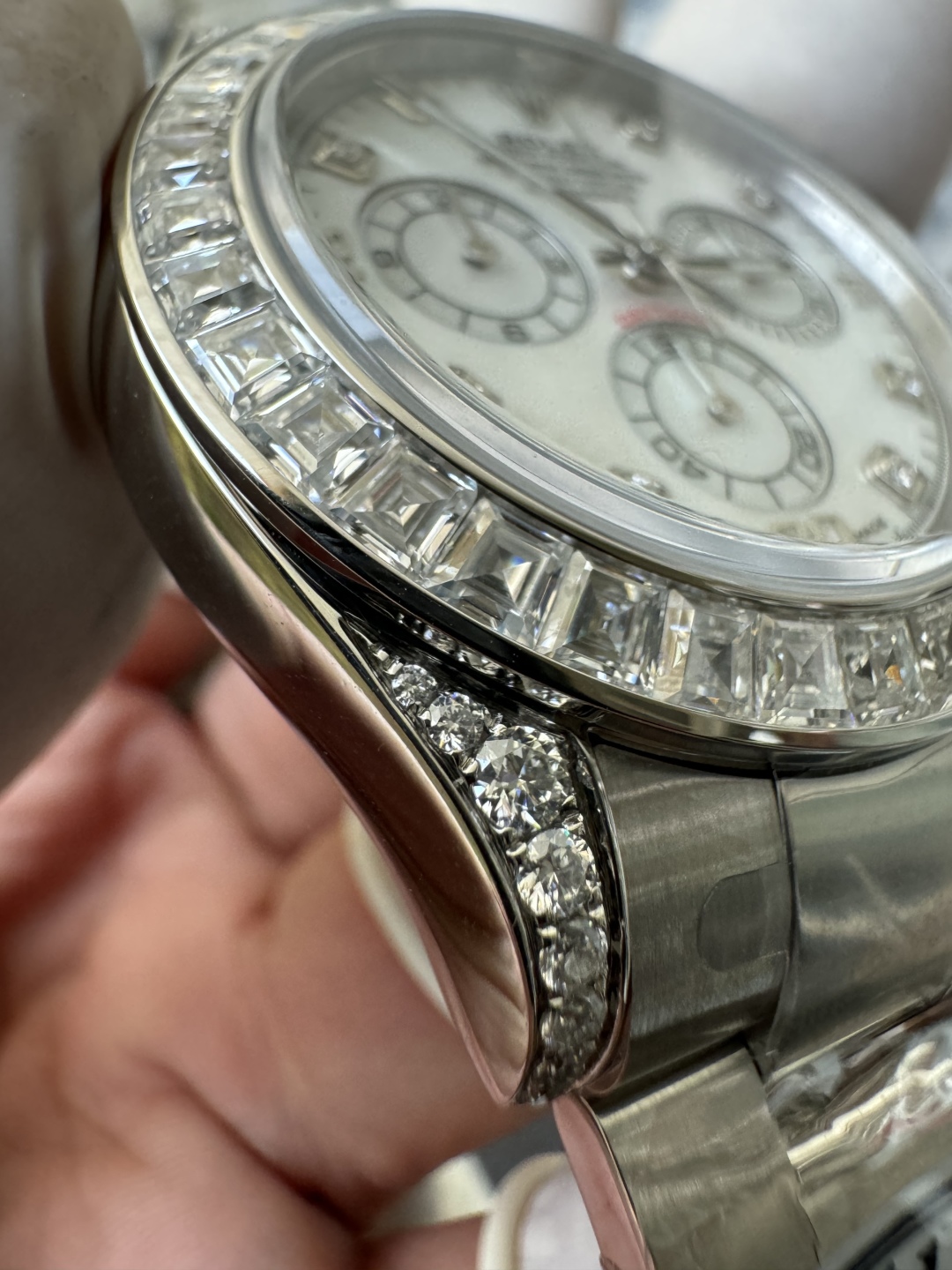 Premium Customized Daytona 116589 MOP Dial Diamonds Hour Markers Diamonds Case and Bezel Based on Victory Factory DD4130 Movement 09 Premium Customized Daytona 116589 MOP Dial Diamonds Hour Markers Diamonds Case and Bezel Based on Clean Factory DD4130 Movement 09