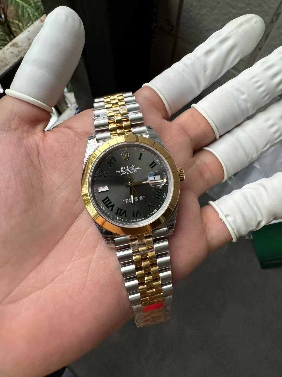 Victory Factory DateJust 41 126303 Wimbledon Slate Dial with Roma Indexes Yellow Gold Smooth Bezel Two Tone Jubilee Bracelet DD 3235 Movement 01 Clean Factory DateJust 41 126303 Wimbledon Slate Dial with Roma Indexes Yellow Gold Smooth Bezel Two Tone Jubilee Bracelet DD 3235 Movement 01