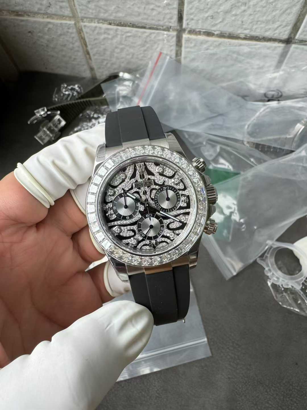 Victory Factory Daytona Eye of the Tiger 116589TBR Wrapped Platinum 40mm Black Diamond Motif Dial Baguette Bezel Oysterflex Strap DD4131 Movement 01 Clean Factory Daytona Eye of the Tiger 116589TBR Wrapped Platinum 40mm Black Diamond Motif Dial Baguette Bezel Oysterflex Strap DD4131 Movement 01