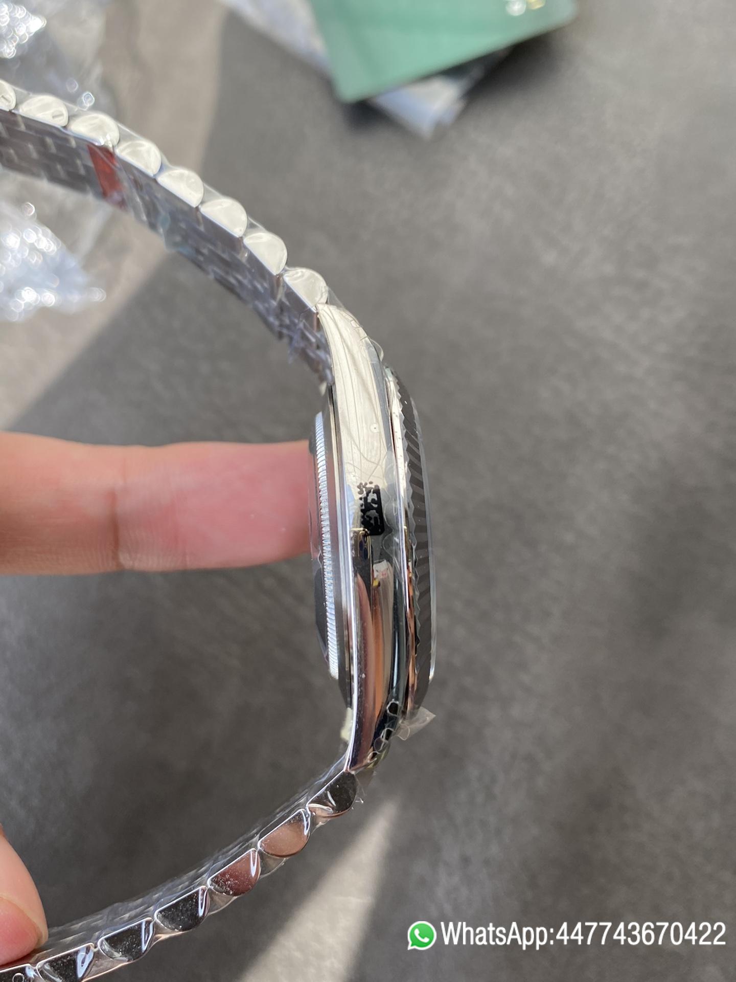 Super Clone Rolex DateJust 41 126334 0028 Green Dial on Oyster Bracelet Dandong 3235 Movement 05 Super Clone Rolex DateJust 41 126334 0028 Green Dial on Oyster Bracelet Dandong 3235 Movement 05